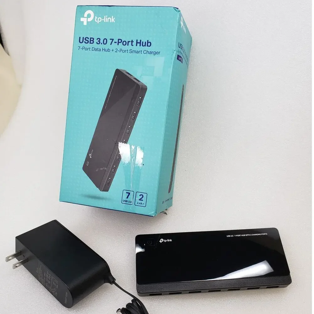 TP-Link USB 3.0 7-Port Data Hub with 2 Smart Charging Ports (UH720)